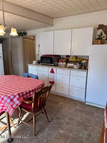 $309,000 | 908 Lakeview Drive, Ashland, MS 38603