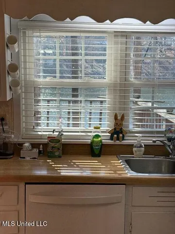 $309,000 | 908 Lakeview Drive, Ashland, MS 38603