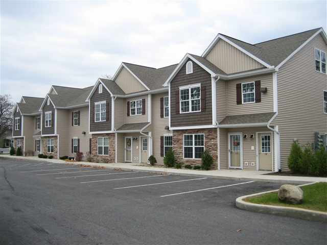 28-2000 Curry Road Schenectady, NY 12303 - Photo 7 of 12 Photo 7