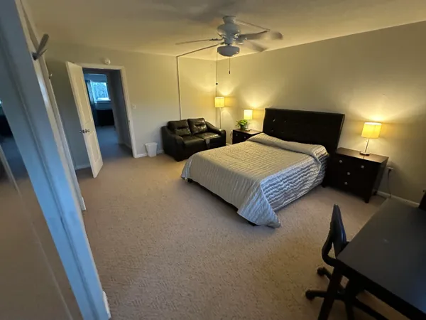 $1,950 | 7101 Ridgewood Avenue, Unit 209, Cape Canaveral, FL 32920