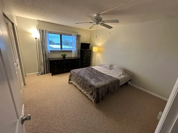 $1,950 | 7101 Ridgewood Avenue, Unit 209, Cape Canaveral, FL 32920