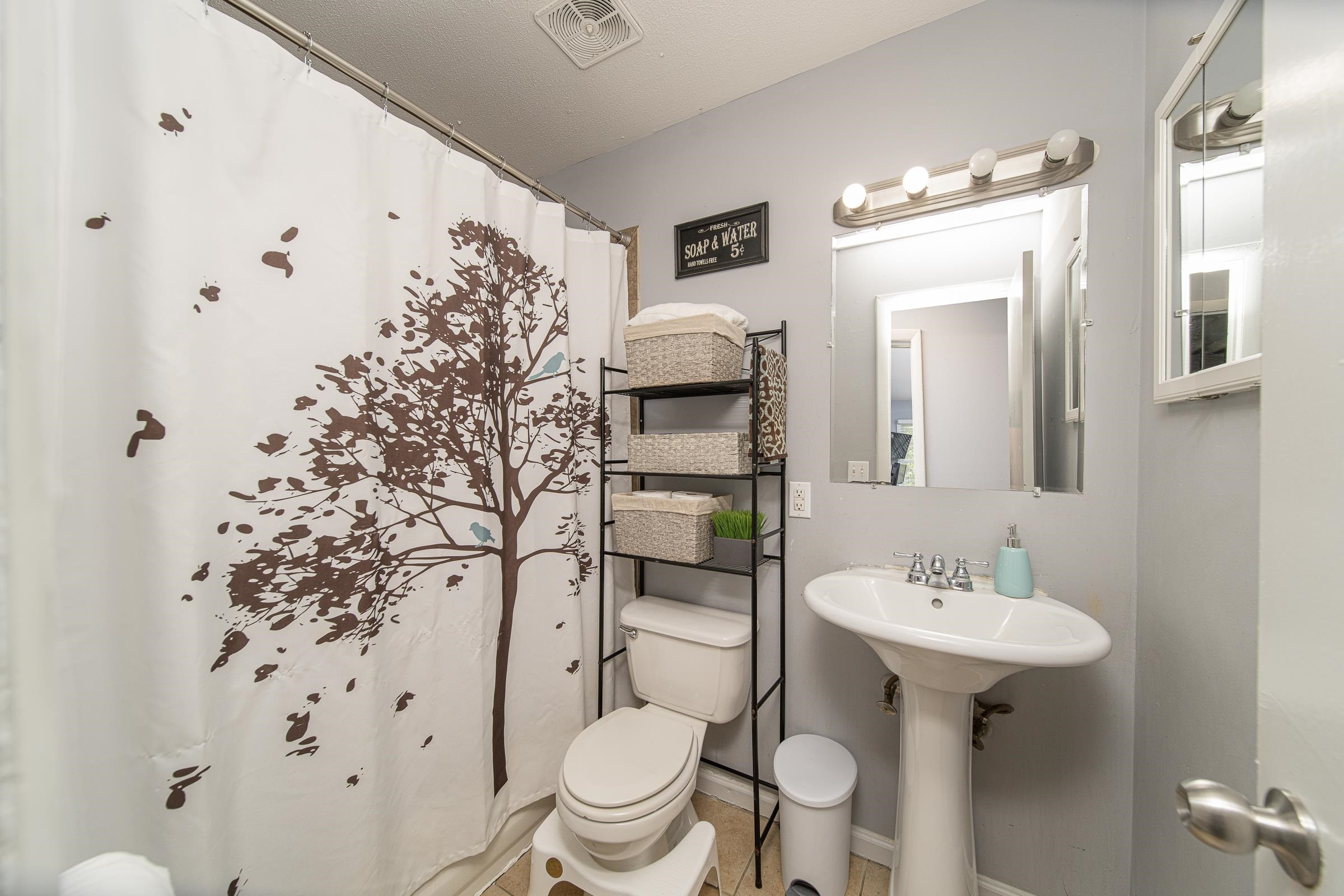 6325 Diamond Drive Raleigh, NC 27610 - Photo 13 of 25 Photo 13