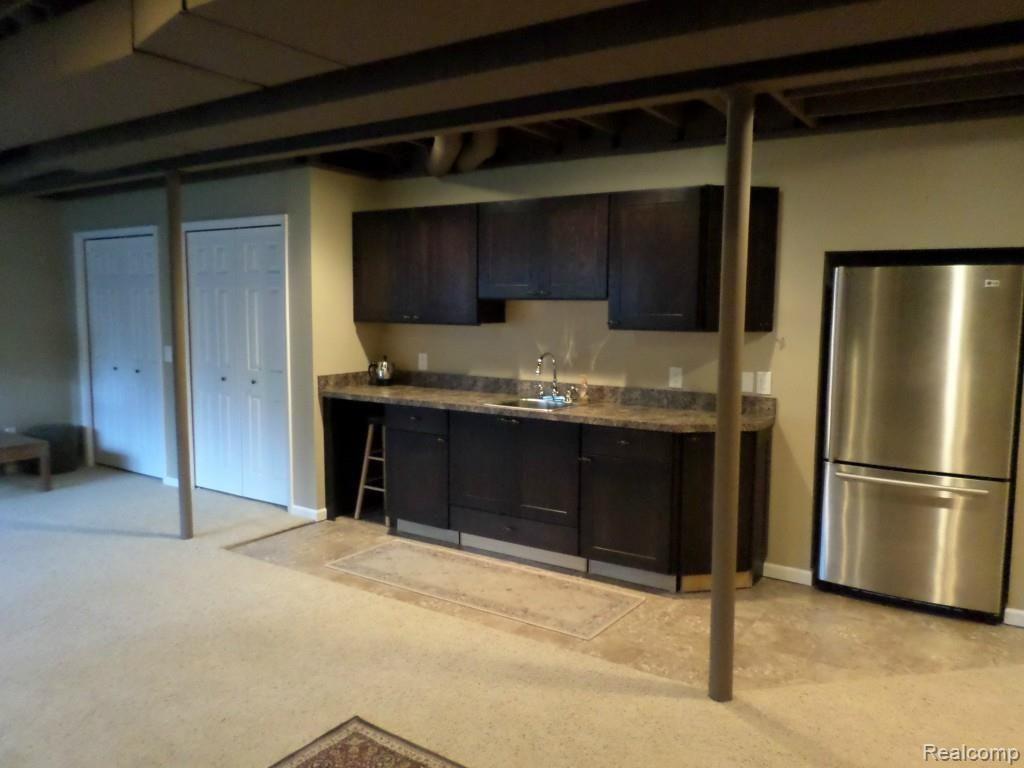 656 Bliss Drive Rochester, MI 48307 - Photo 28 of 40 finished daylight basement.jpg