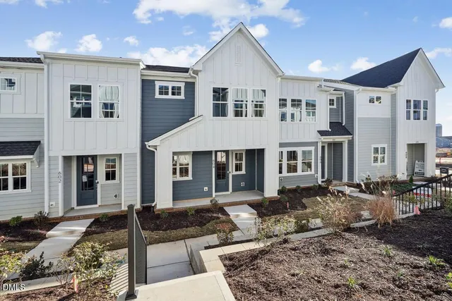 $374,990 | 604 Hillfarm Drive, Wake Forest, NC 27587