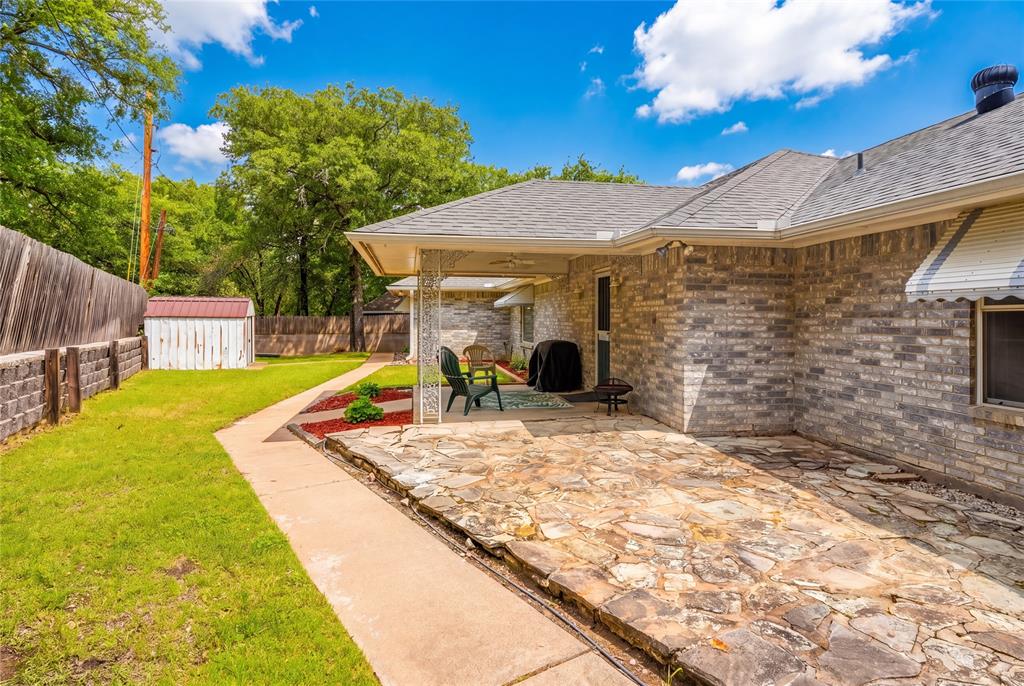 217 Spruce Circle Azle, TX 76020 - Photo 36 of 39