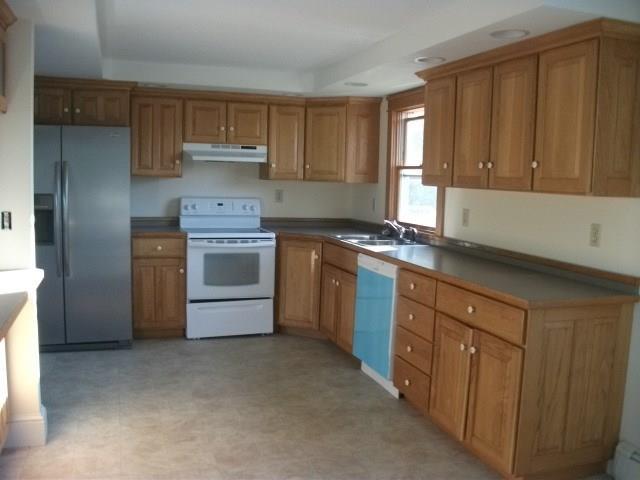 3 Paine Road Charleston, ME 04422 - Photo 2 of 26 Photo