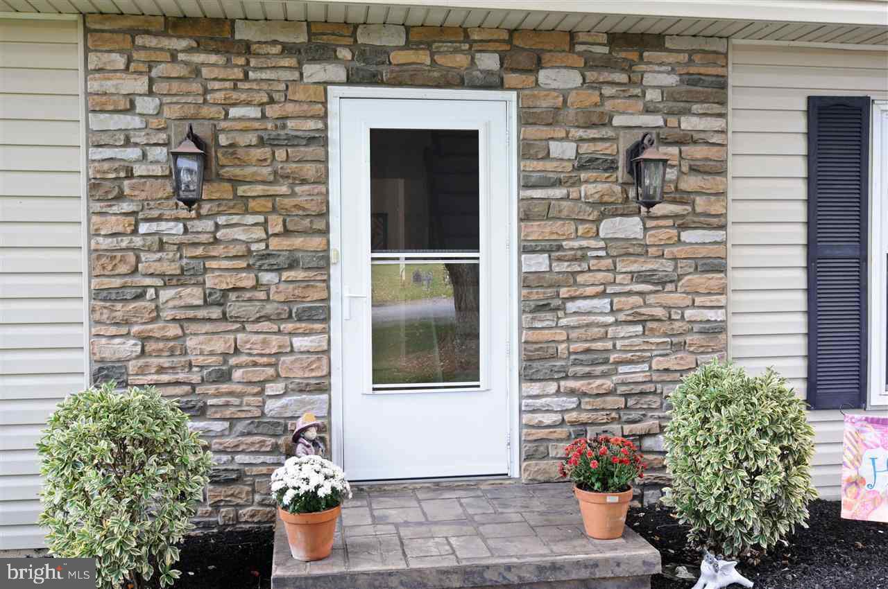 15 Washington Road New Freedom, PA 17349 - Photo 3 of 33 Gallery Image 3