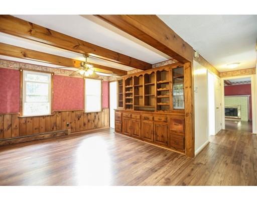 29 Beverlee Road Tyngsborough, MA 01879 - Photo 17 of 32 Gallery Image 17
