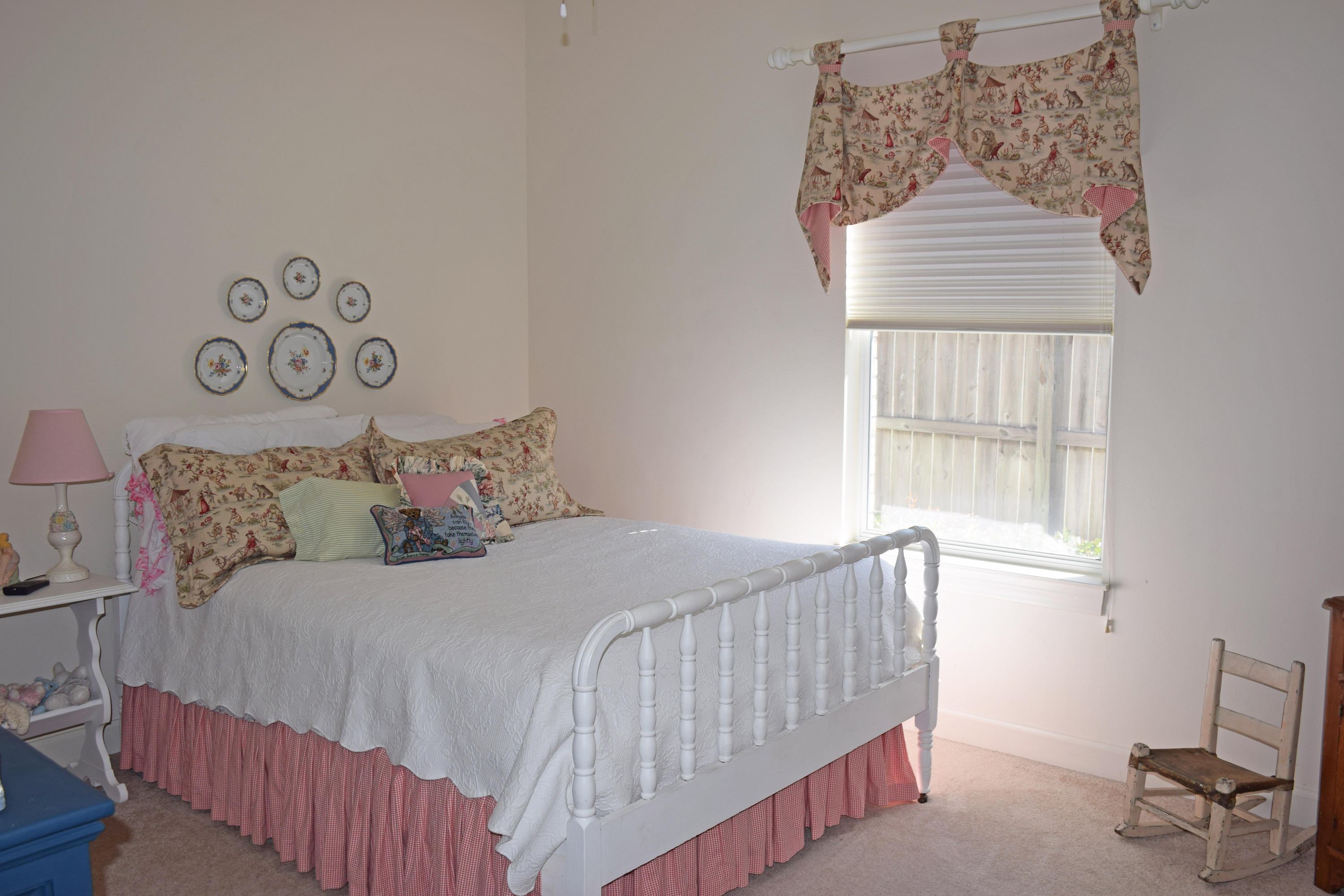 4492 Woodbridge Road Niceville, FL 32578 - Photo 23 of 32 Bedroom 2