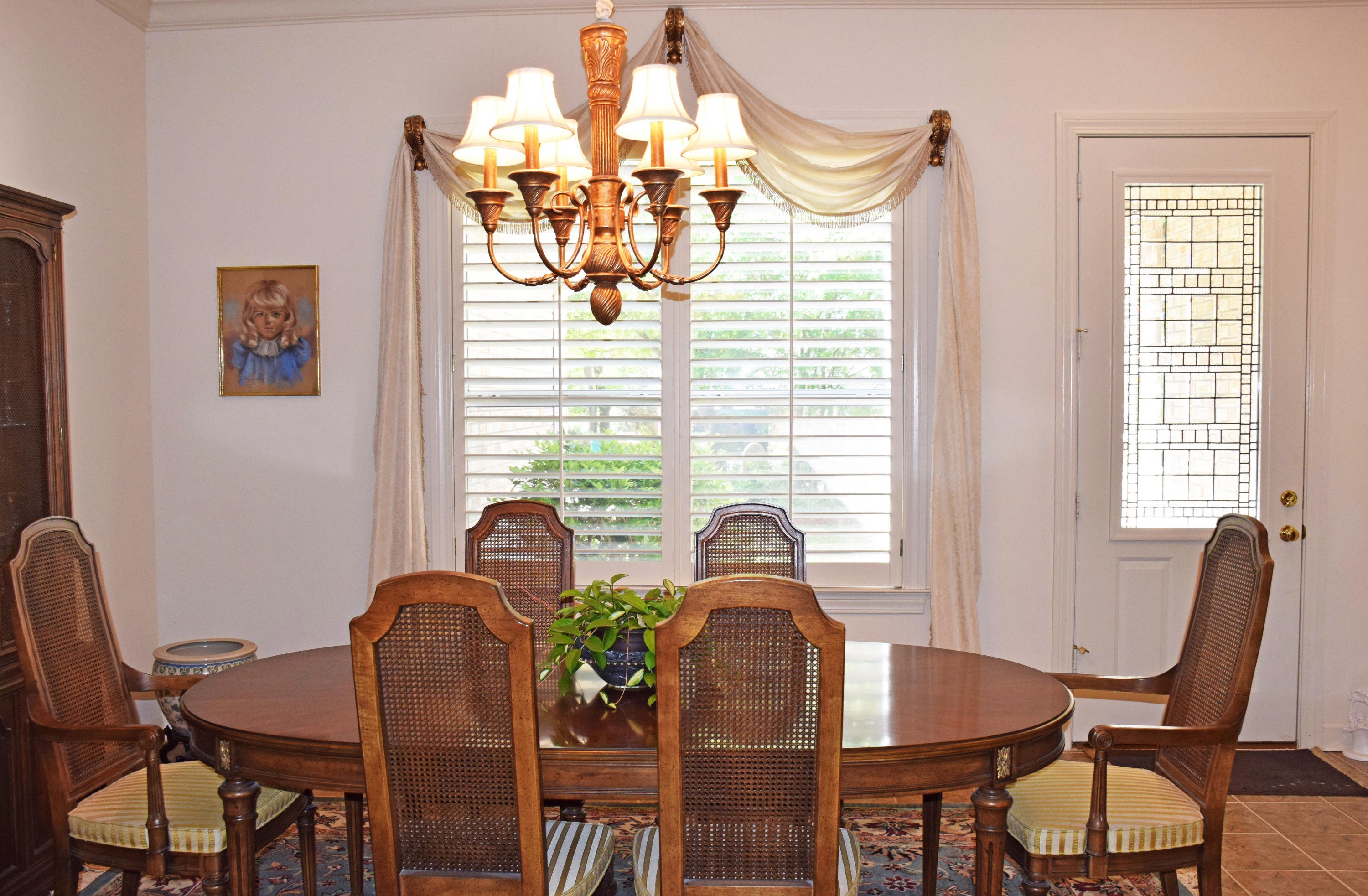 4492 Woodbridge Road Niceville, FL 32578 - Photo 5 of 32 Sunny and bright