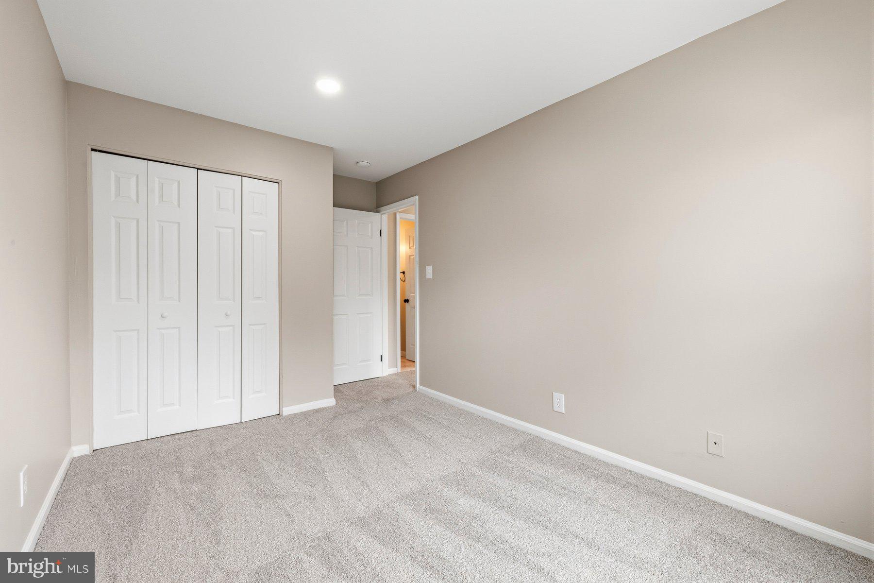 1923 Lyttonsville Road, Unit 1923 Silver Spring, MD 20910 - Photo 28 of 52