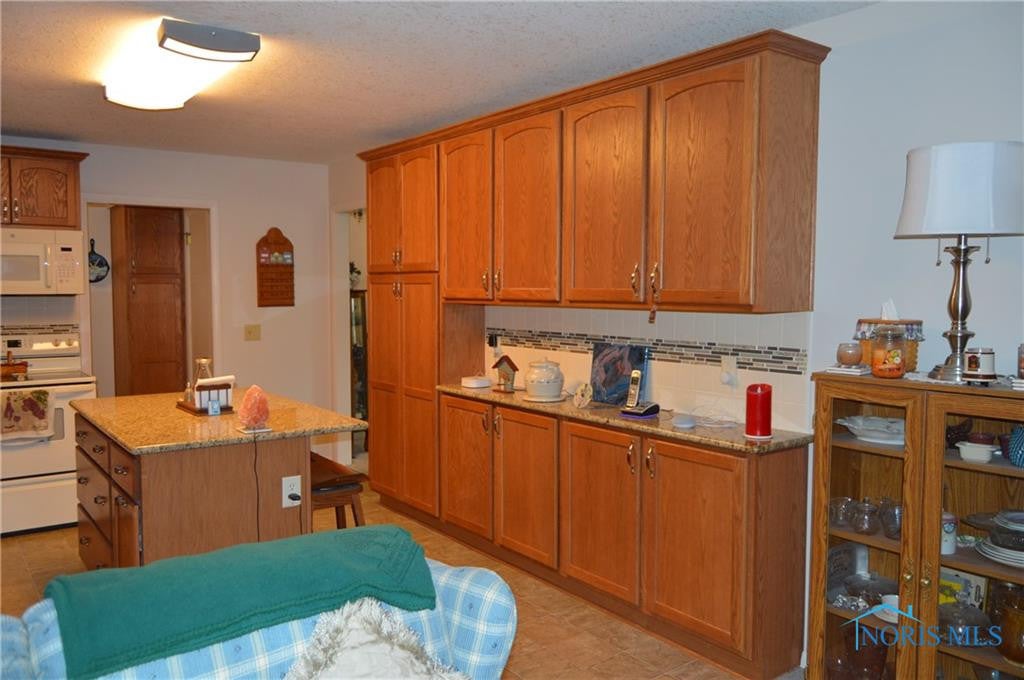 2331 Westmoor Road Findlay, OH 45840 - Photo 7 of 21 Photo 7