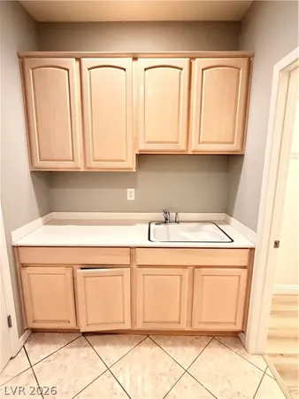 $2,750 | 2805 Foxtail Creek Avenue, Henderson, NV 89052