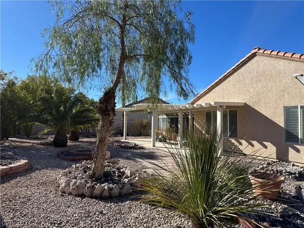 $2,750 | 2805 Foxtail Creek Avenue, Henderson, NV 89052