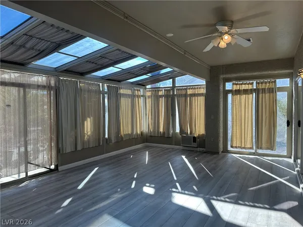$2,750 | 2805 Foxtail Creek Avenue, Henderson, NV 89052