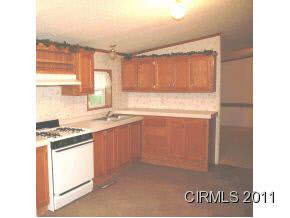 3050 South Old St Road Wabash, IN 46992 - Photo 6 of 11 Gallery Image 6
