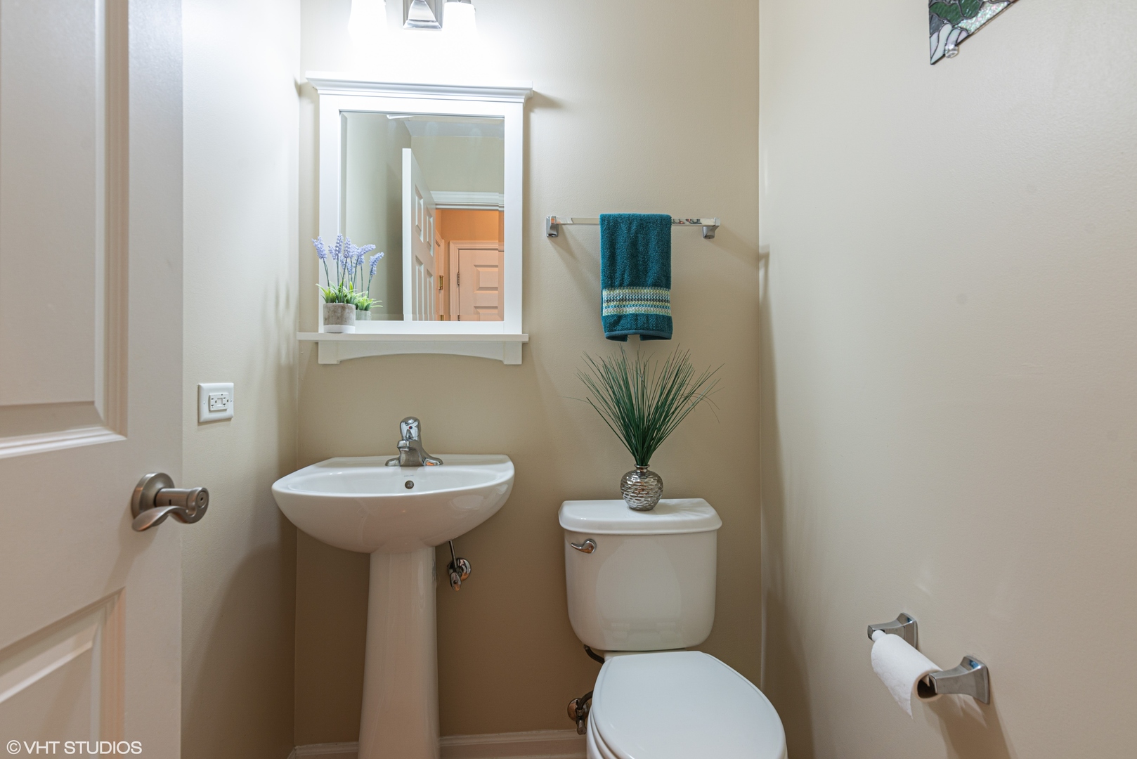 Undisclosed Address Streamwood, IL 60107 - Photo 7 of 16