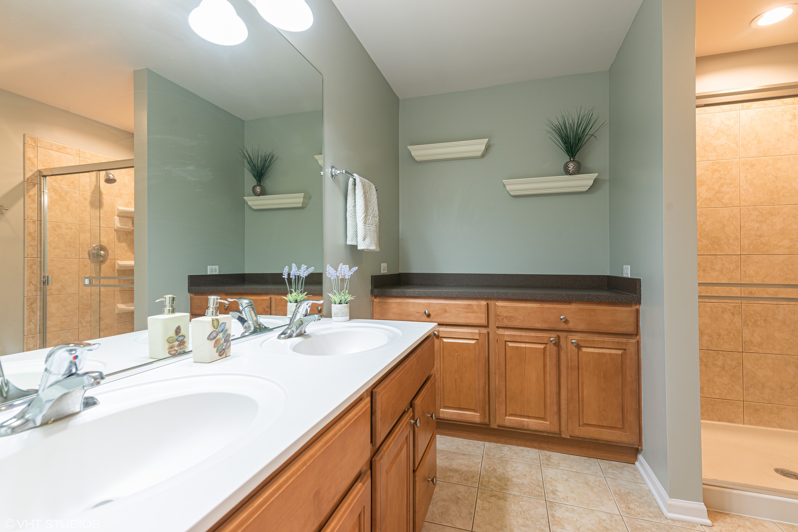 Undisclosed Address Streamwood, IL 60107 - Photo 10 of 16