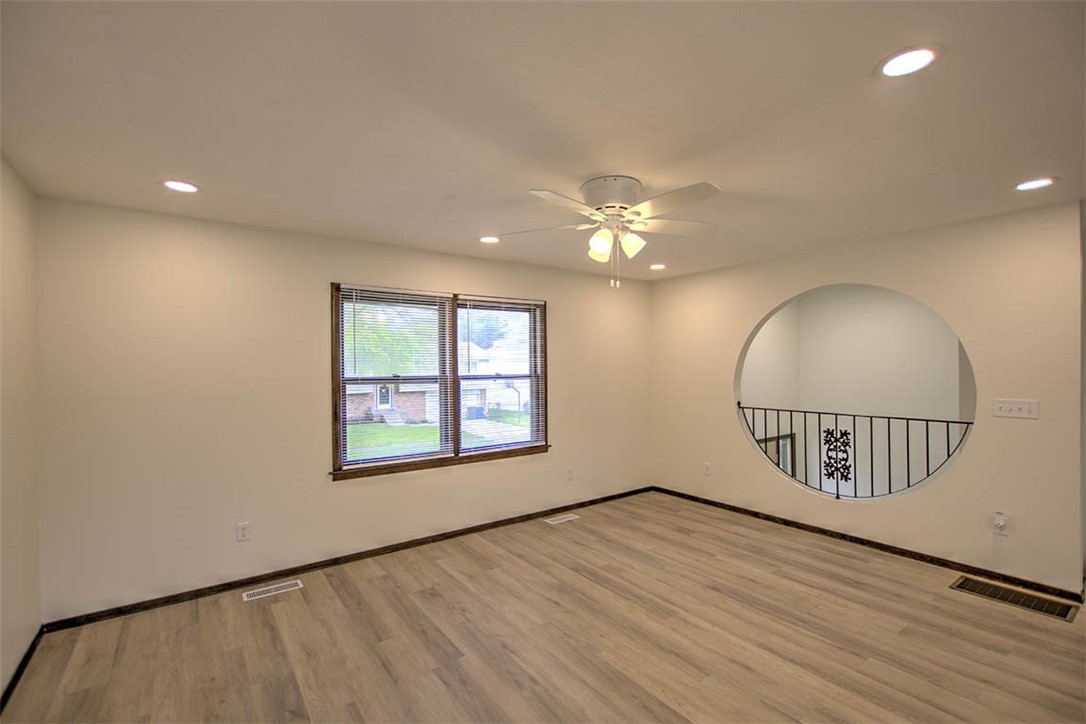 113 White Pines Circle Decatur, IL 62521 - Photo 8 of 29