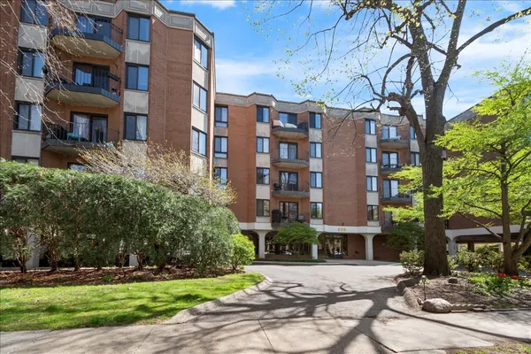 $440,000 | 835 Judson Avenue, Unit 509, Evanston, IL 60202