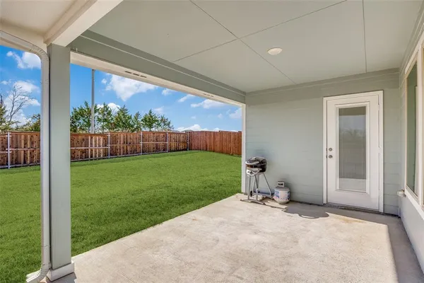 $2,100 | 803 Sunlight Loop, Princeton, TX 75407