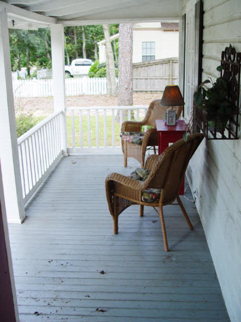 107 George Street Fairhope, AL 36532 - Photo 3 of 20 Relax on the porch