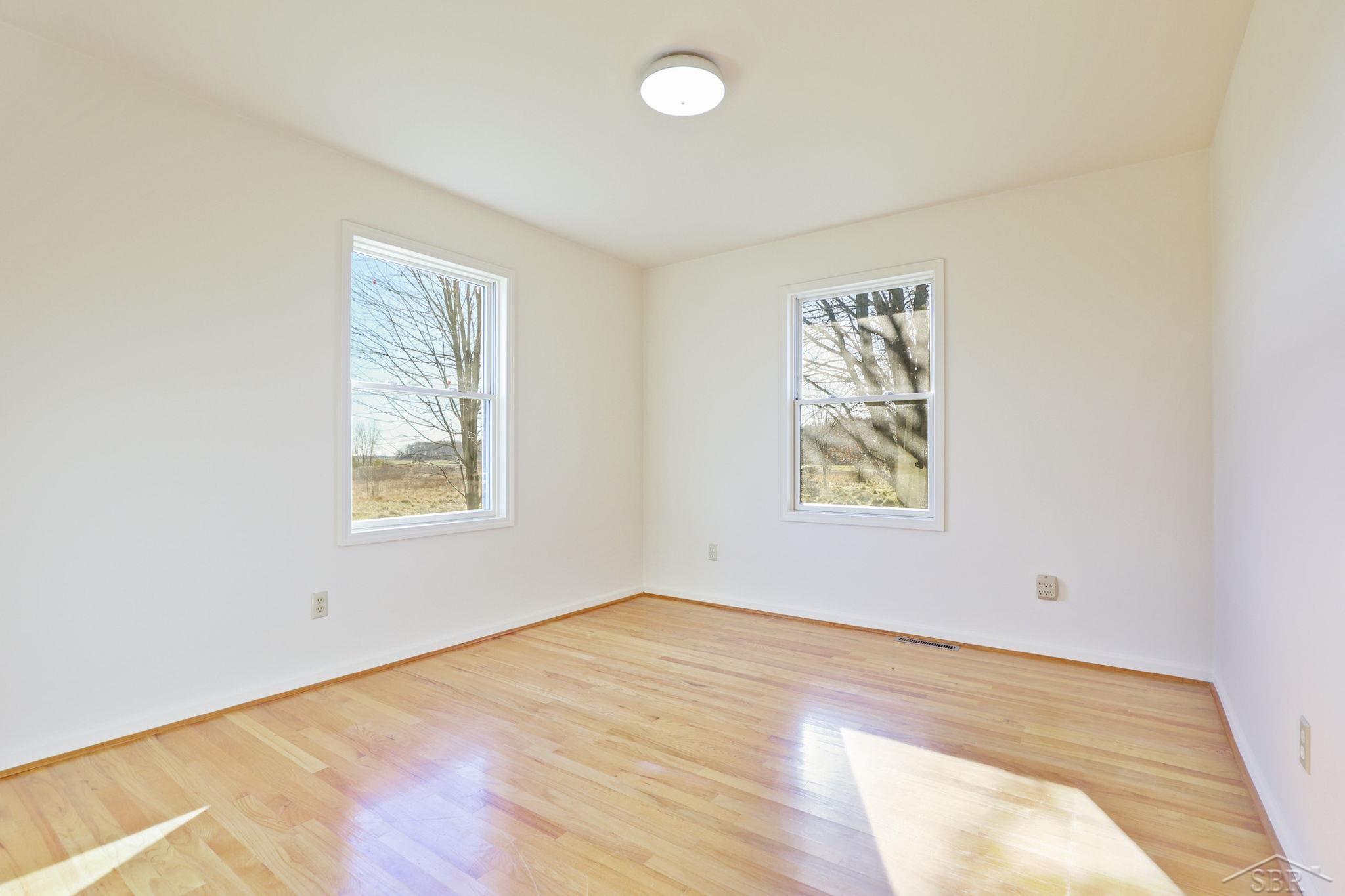 7225 Kochville Road Freeland, MI 48623 - Photo 21 of 68 50127978-20.JPG