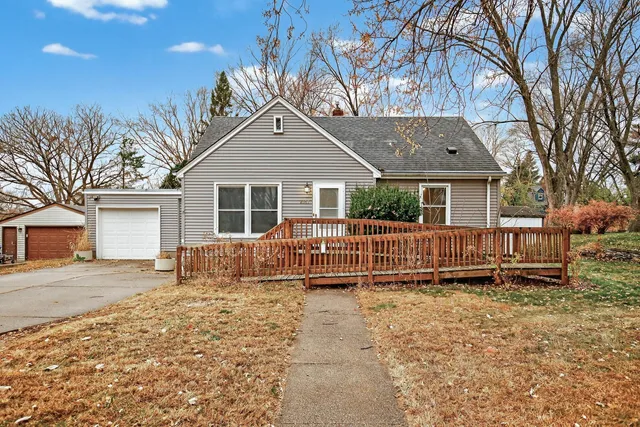 $315,000 | 2057 Giesmann Street, Roseville, MN 55113