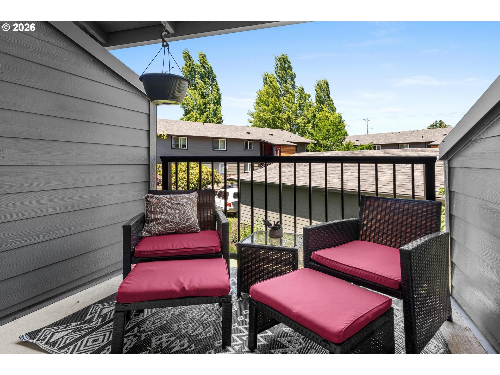 12638 Northwest Barnes Road, Unit 11 Portland, OR 97229 - Photo 18 of 43