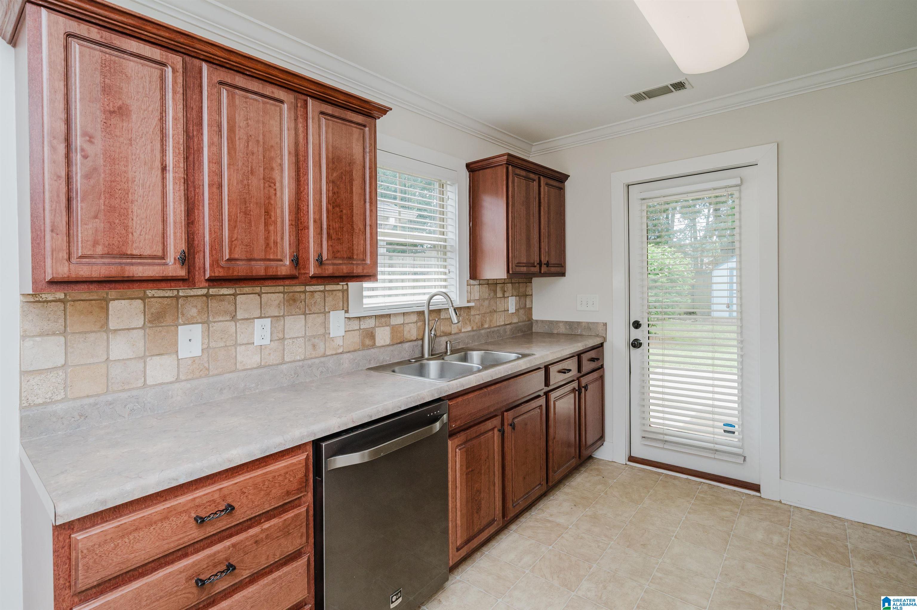 128 Moss Stone Lane Calera, AL 35040 - Photo 18 of 41