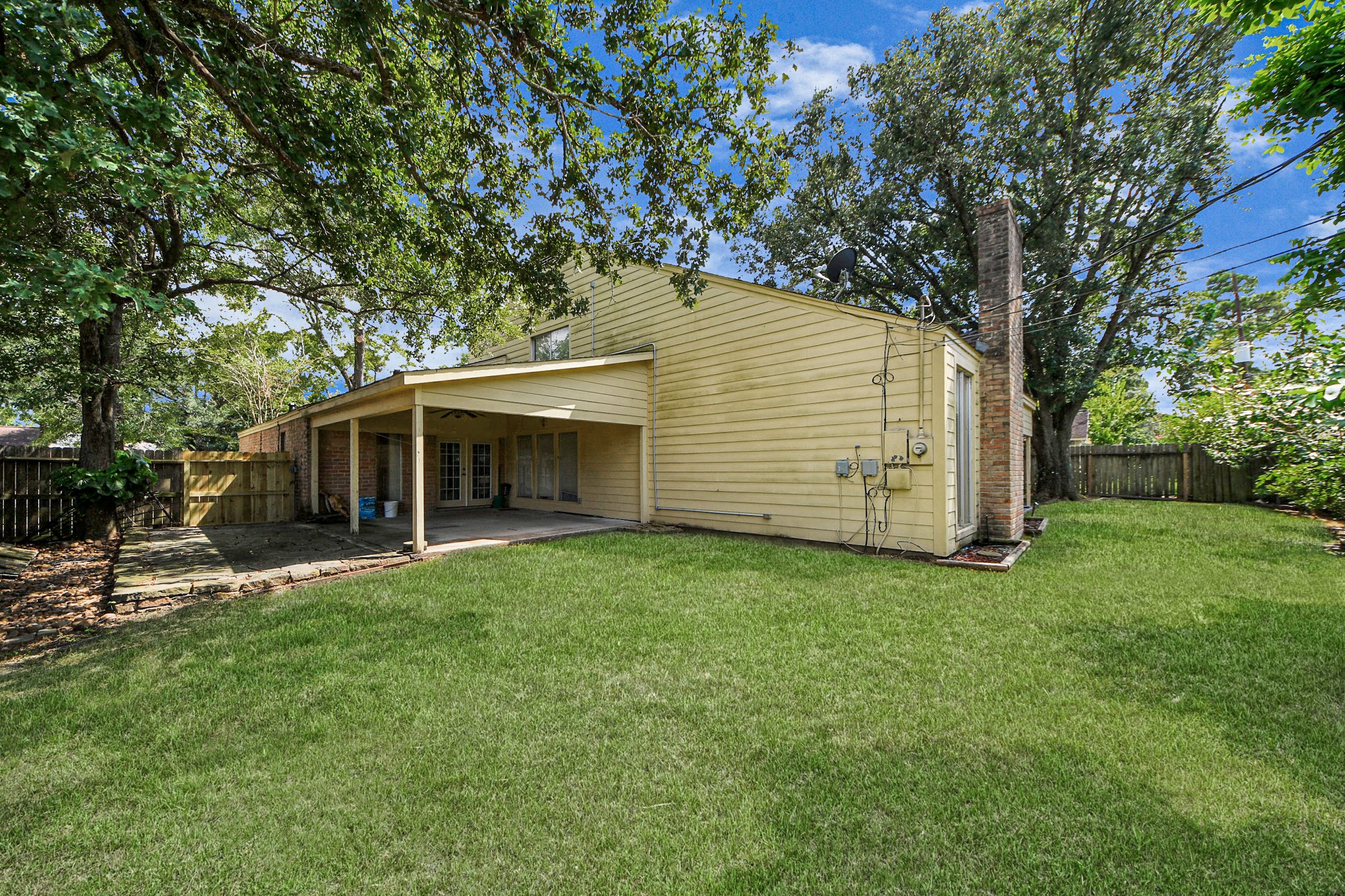 6706 Trebeck Lane Spring, TX 77379 - Photo 43 of 46 a view of a house with a yard