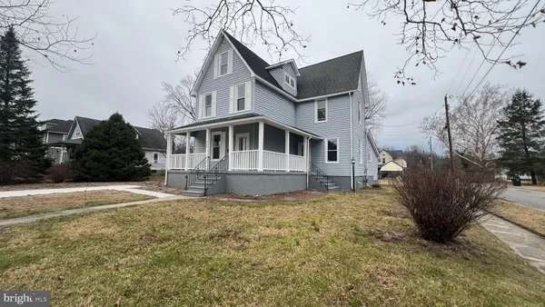 $419,900 | 434 East Maple Avenue, Lindenwold, NJ 08021