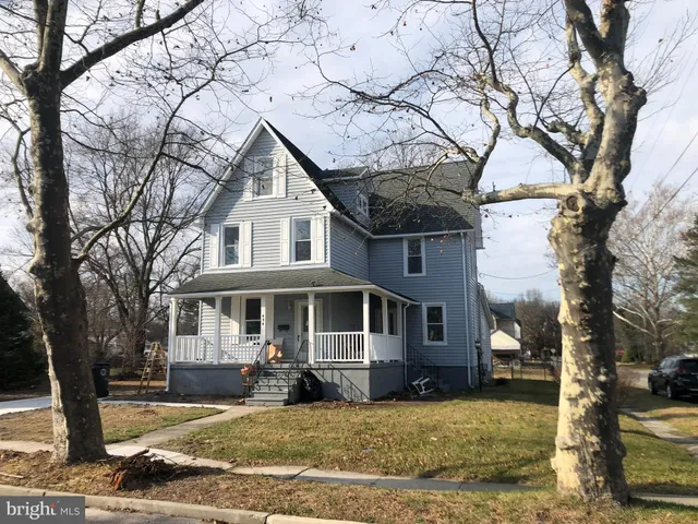 $429,900 | 434 East Maple Avenue, Lindenwold, NJ 08021