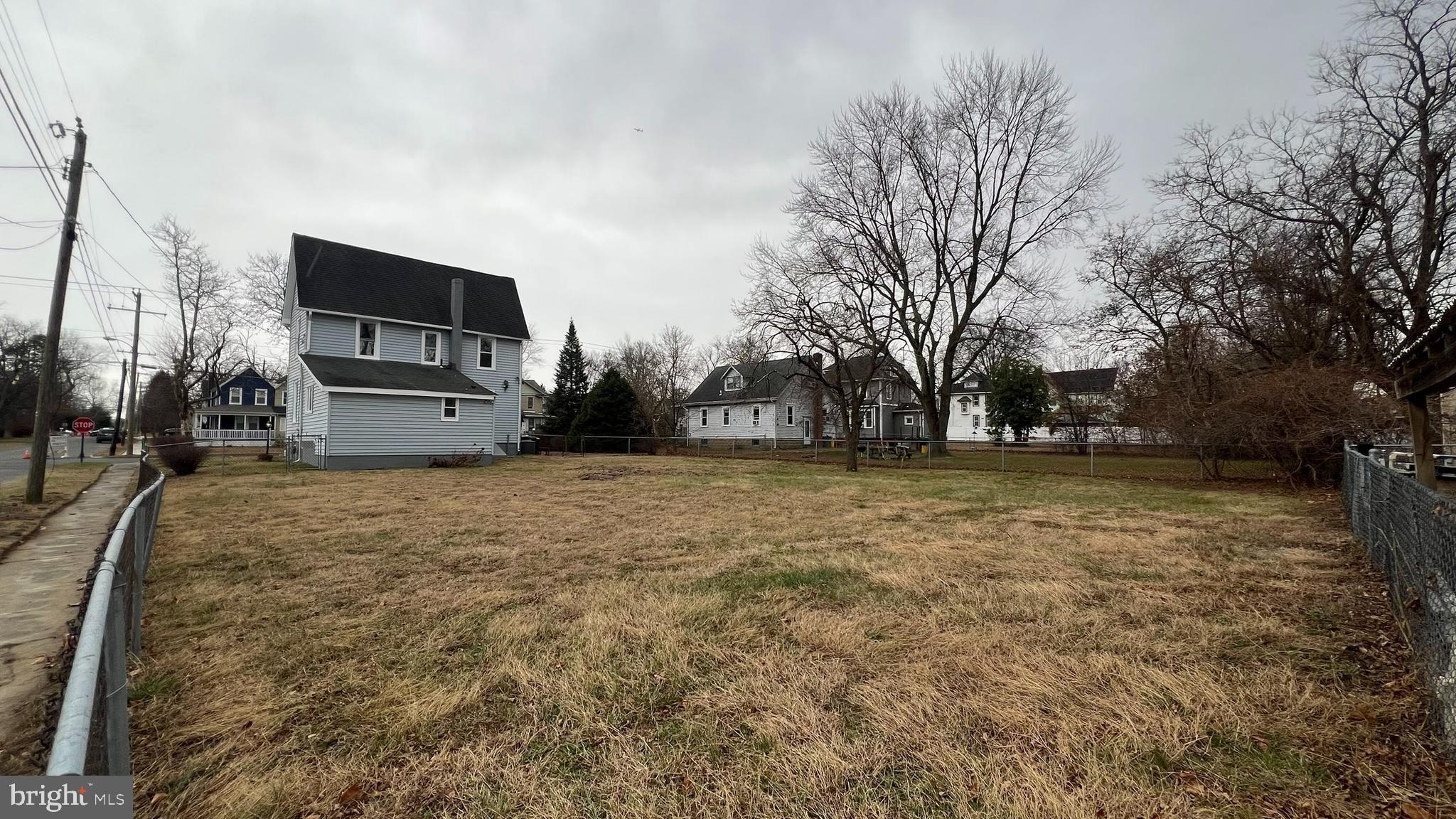 434 East Maple Avenue Lindenwold, NJ 08021 - Photo 35 of 36 a house view with a backyard