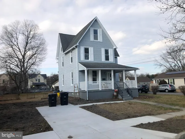 $429,900 | 434 East Maple Avenue, Lindenwold, NJ 08021