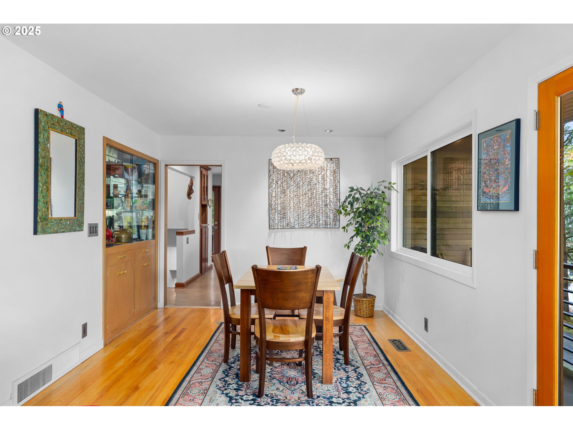 5220 Southwest Shattuck Road Portland, OR 97221 - Photo 11 of 48 Gallery Image 11