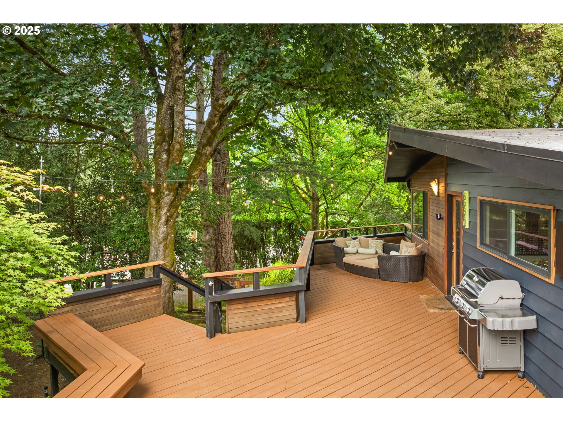 5220 Southwest Shattuck Road Portland, OR 97221 - Photo 6 of 48 Gallery Image 6