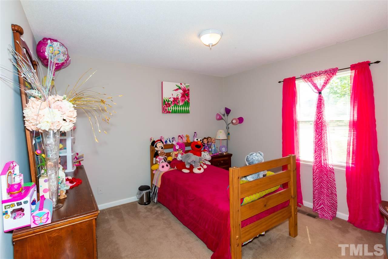 802 Chalk Level Road Durham, NC 27704 - Photo 17 of 18