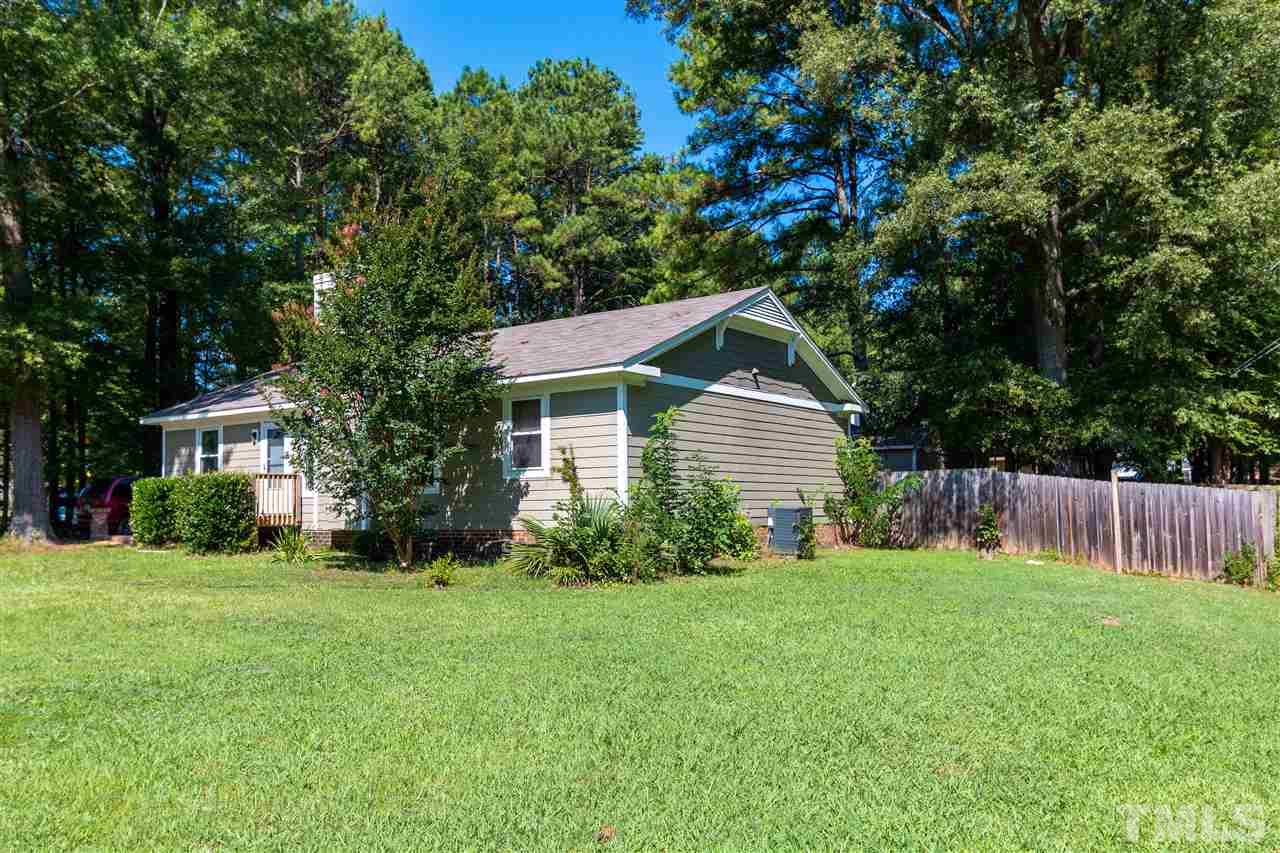 802 Chalk Level Road Durham, NC 27704 - Photo 3 of 18