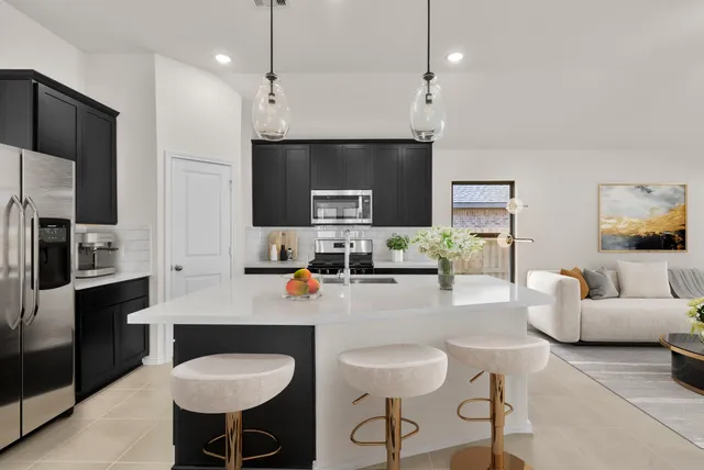 $349,990 | 1064 Shl Crk Trail, Conroe, TX 77304