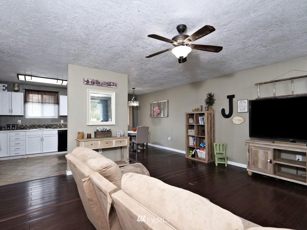 50 West Buck Prairie Road Elma, WA 98541 - Photo 5 of 18 Gallery Image 5
