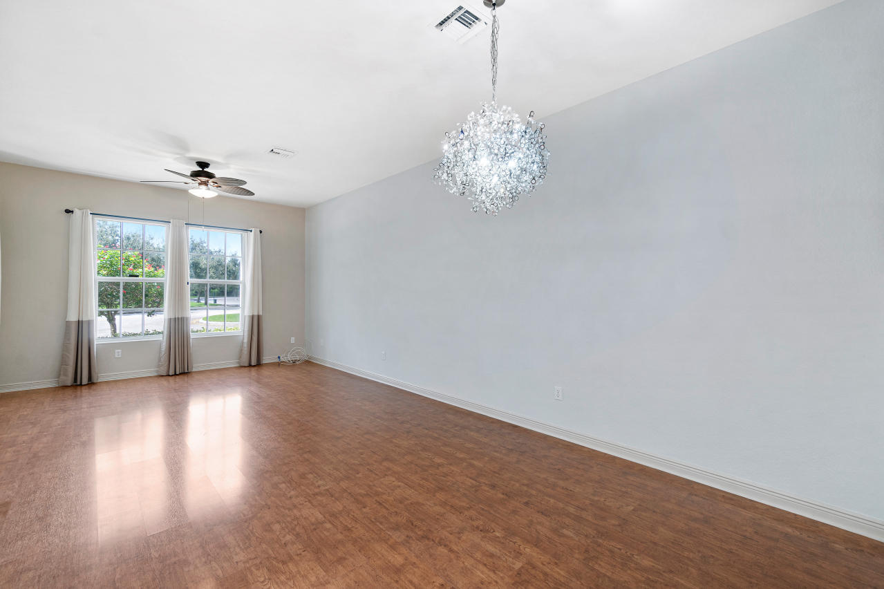 786 Northwest 83rd Lane Boca Raton, FL 33487 - Photo 8 of 31 Great Room