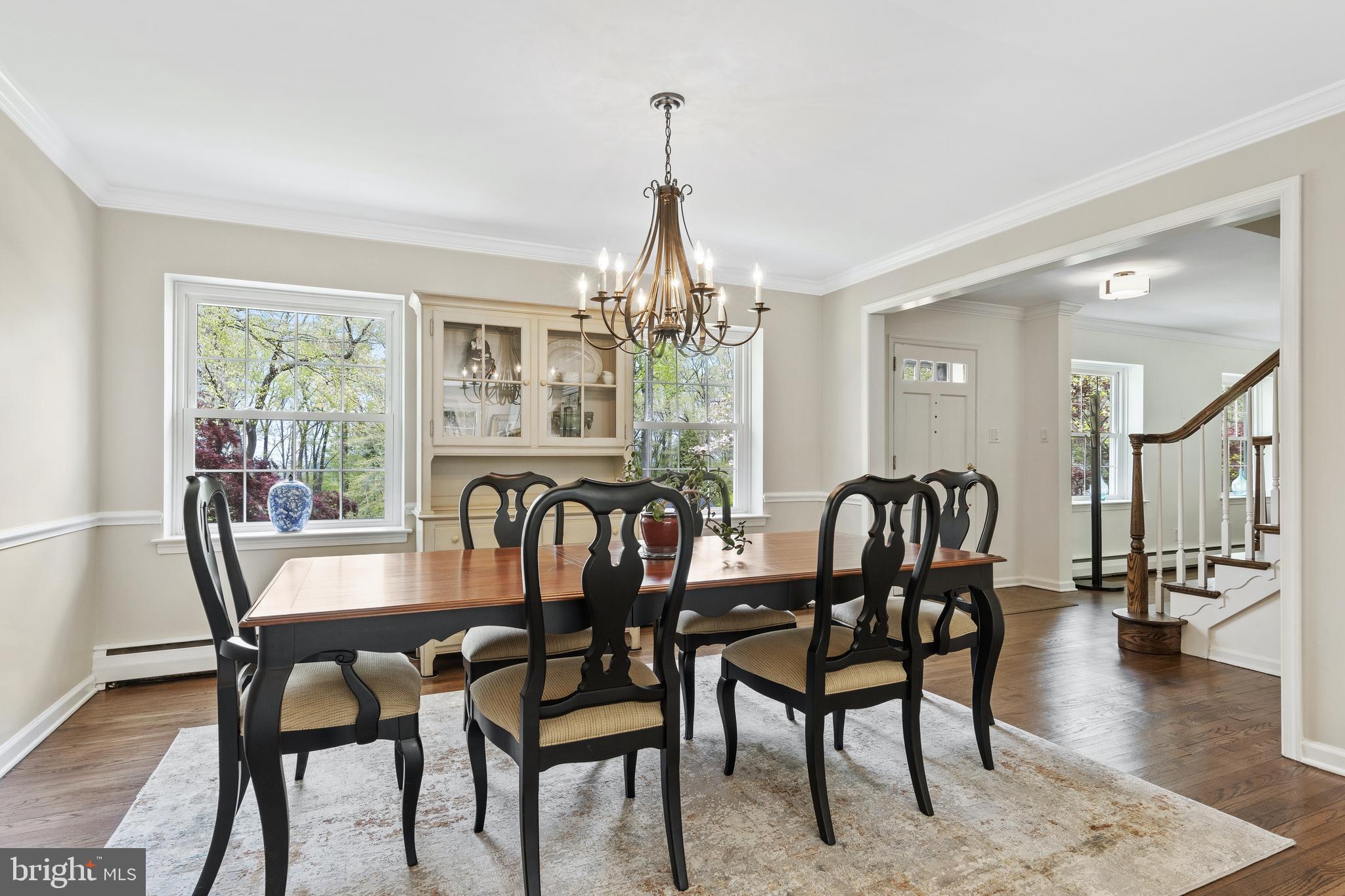 561 Bair Road Berwyn, PA 19312 - Photo 15 of 40 Spacious dining area