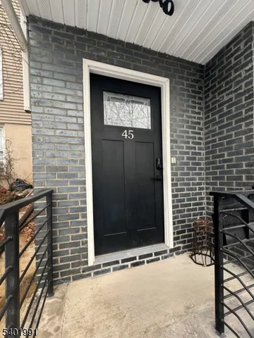 $2,700 | 45 Cliff Street, Unit 2, Paterson, NJ 07522