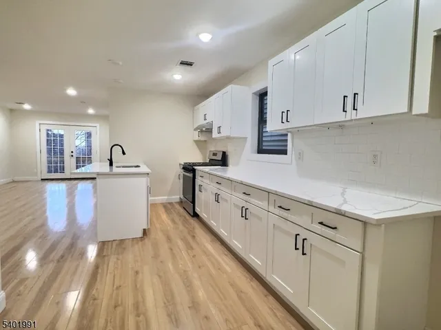 $2,700 | 45 Cliff Street, Unit 2, Paterson, NJ 07522