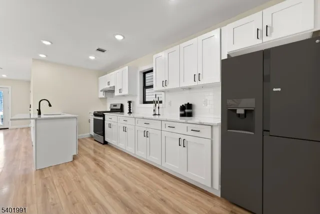 $2,700 | 45 Cliff Street, Unit 2, Paterson, NJ 07522