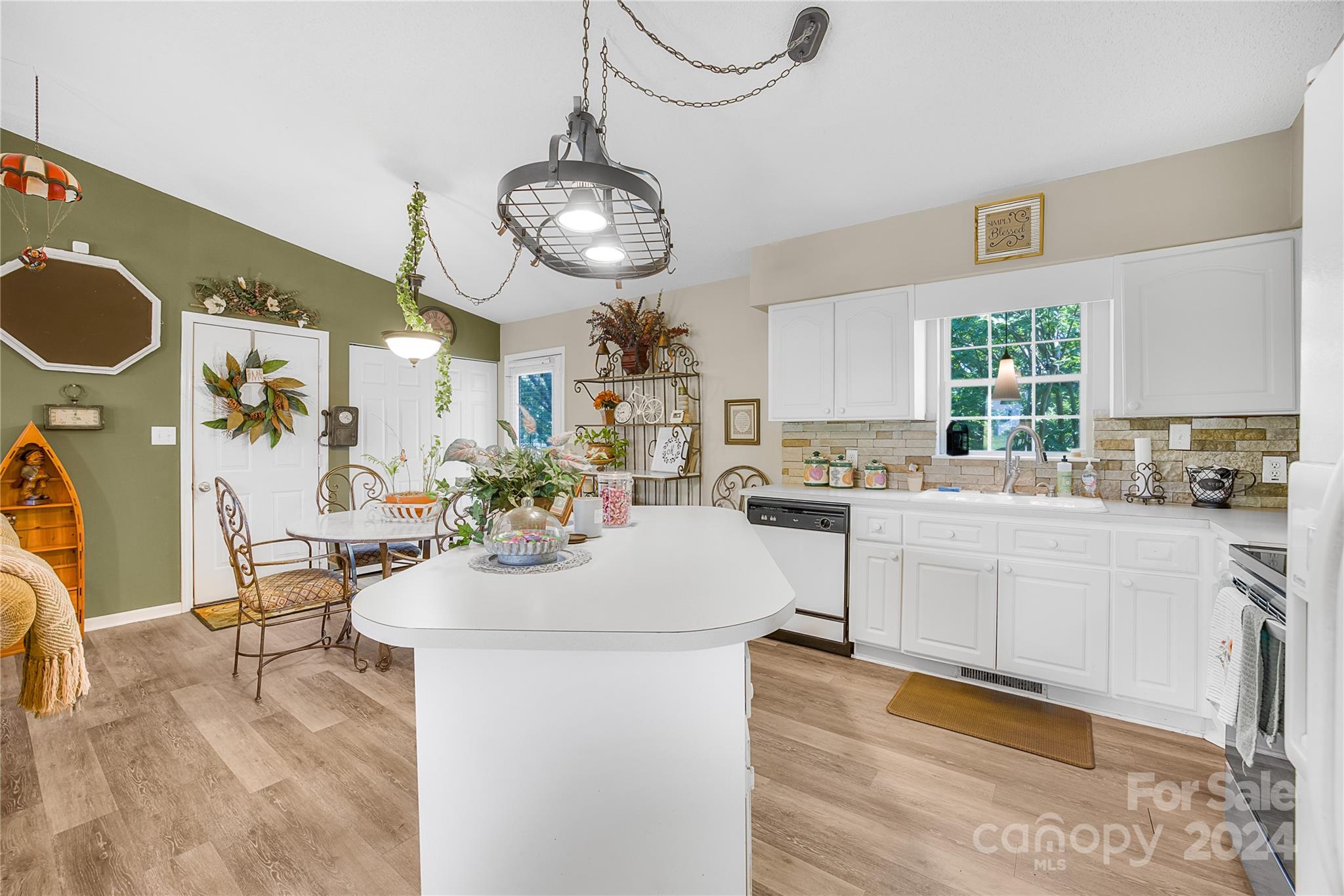 373 Drumstand Road Stony Point, NC 28678 - Photo 11 of 37 Gallery Image 11