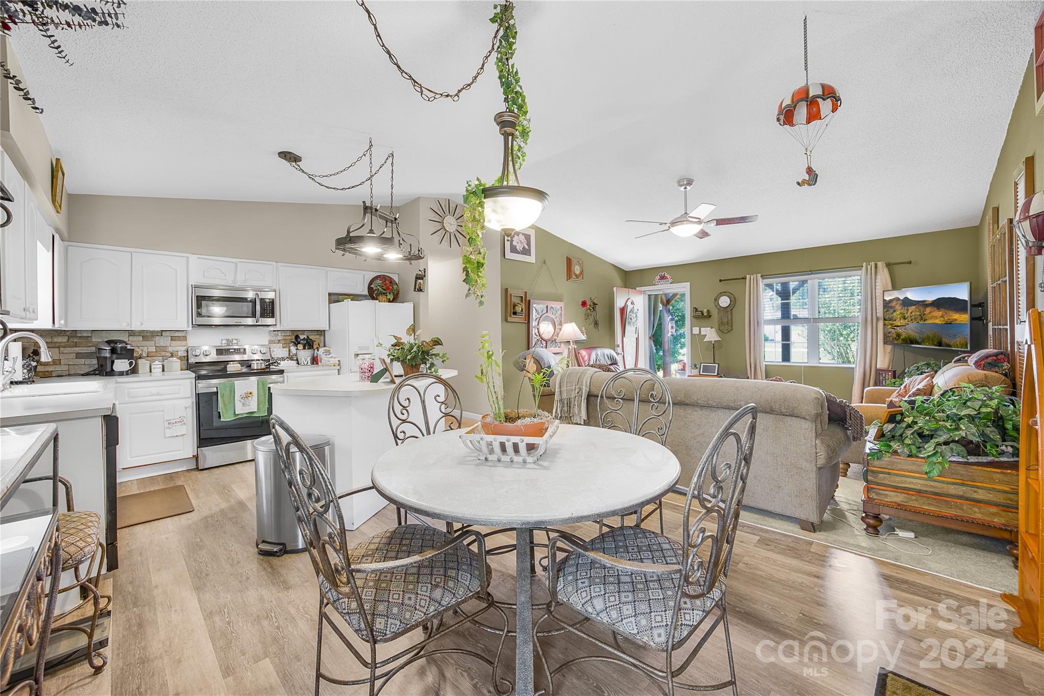 373 Drumstand Road Stony Point, NC 28678 - Photo 13 of 37 Gallery Image 13
