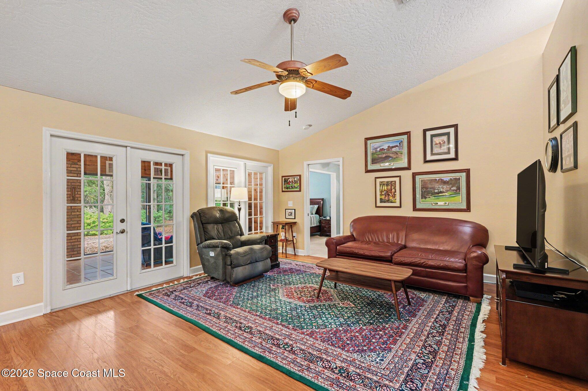 5798 Carissa Road Melbourne, FL 32904 - Photo 5 of 38 007_file_9483