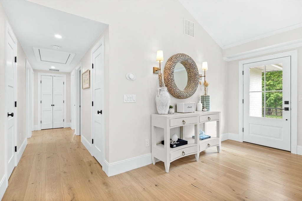 41 Sunset Road Winchester, MA 01890 - Photo 7 of 42